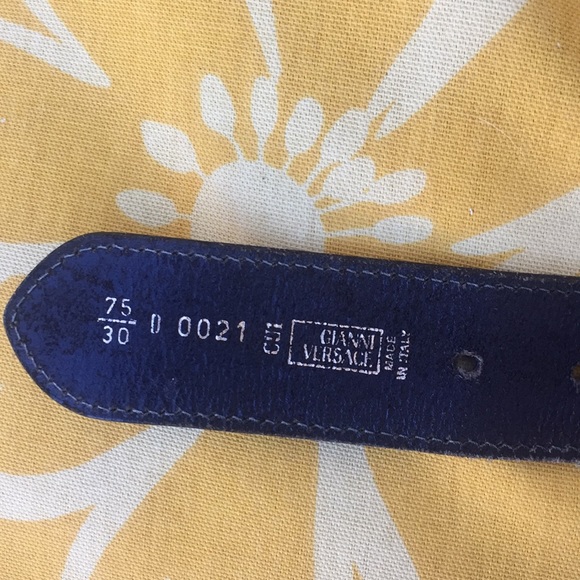 Gianni Versace Medusa head Vintage - Picture 5 of 13